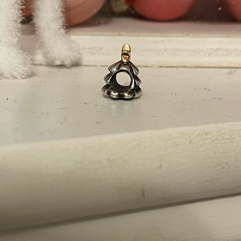 🎄Christmas tree charm!🎄 - Picture 5 of 10